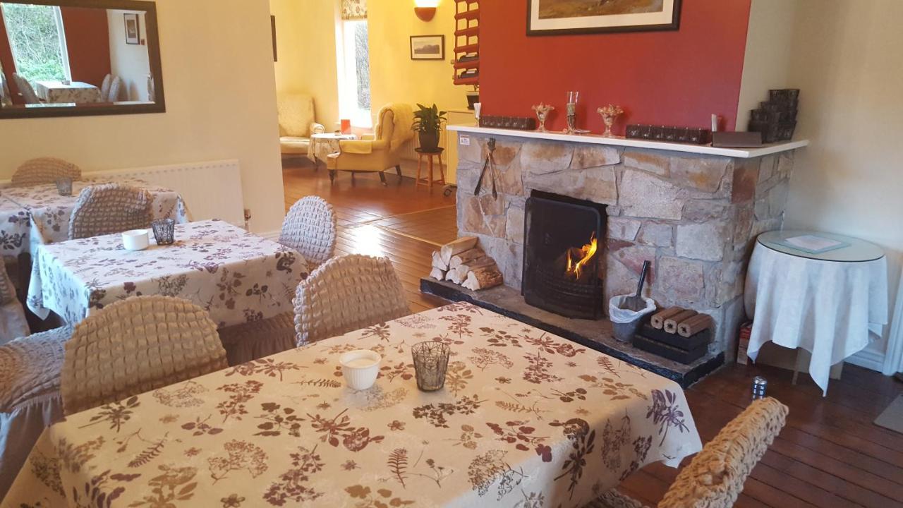 Portfinn Lodge Leenaun Eksteriør bilde